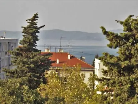 City View Juliet Apartment